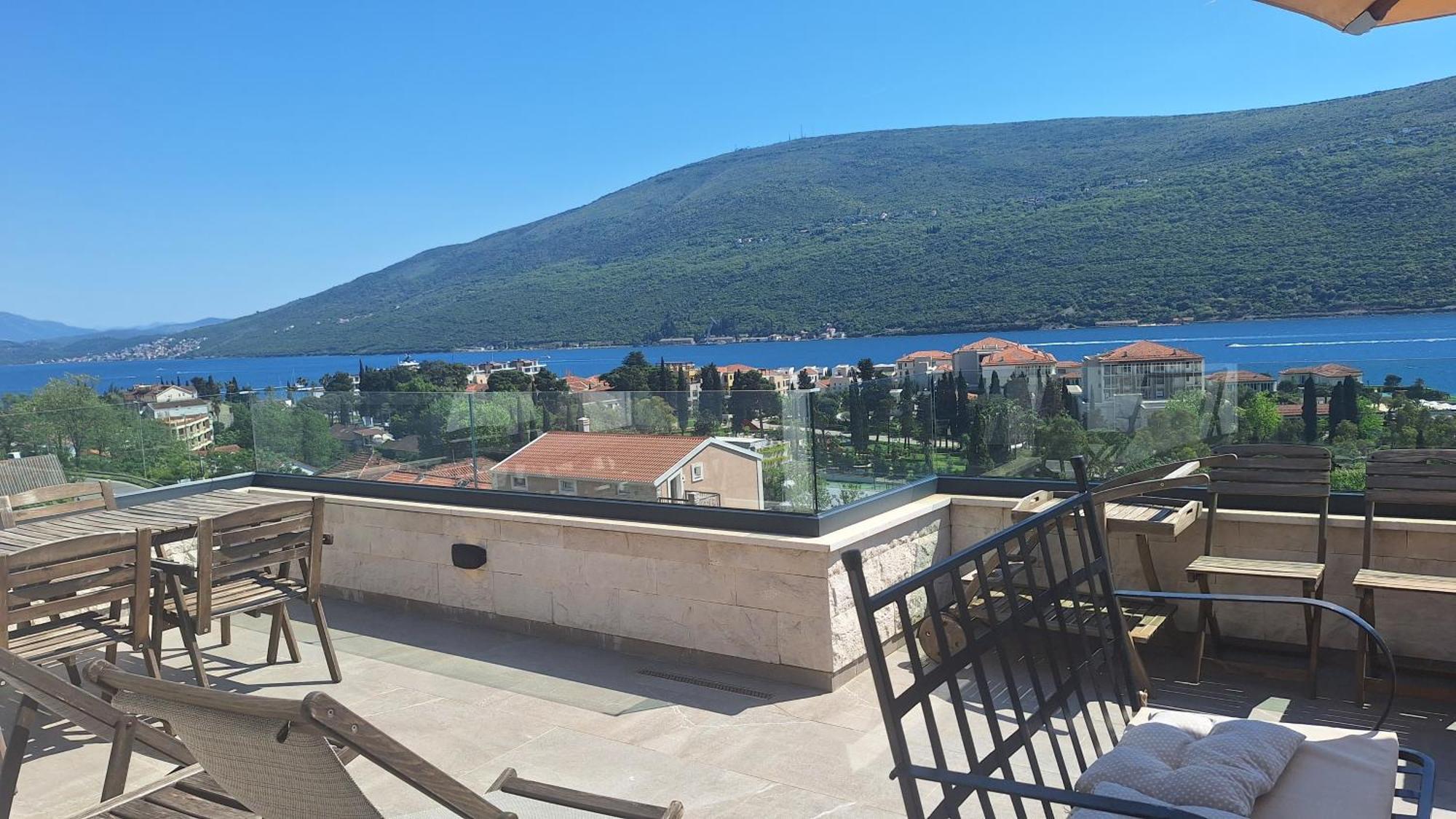 Porto Vista Penthouse Kumbor Apartman Kültér fotó